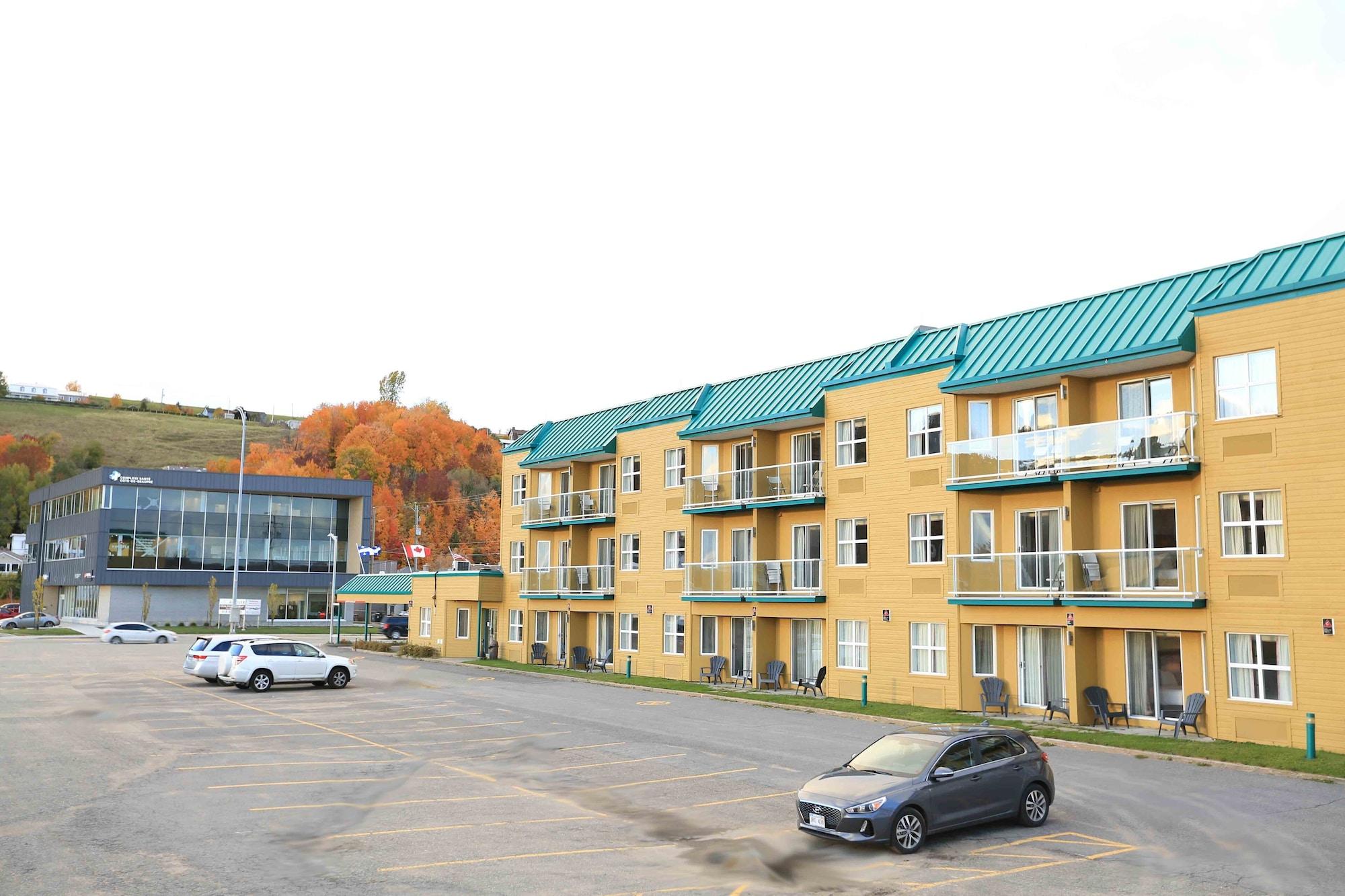 Quality Suites Sainte-Anne-de-Beaupré Eksteriør bilde