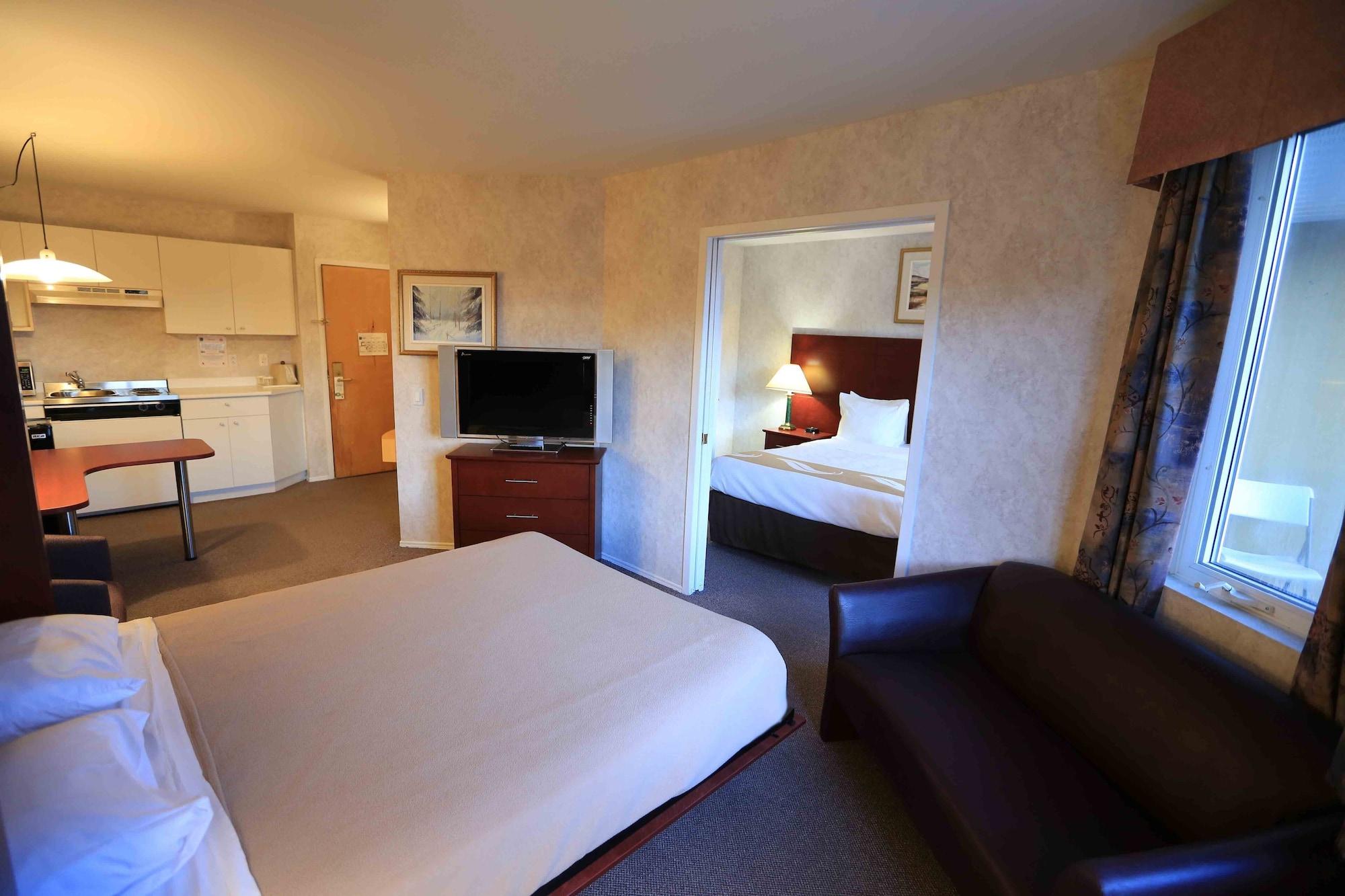 Quality Suites Sainte-Anne-de-Beaupré Eksteriør bilde