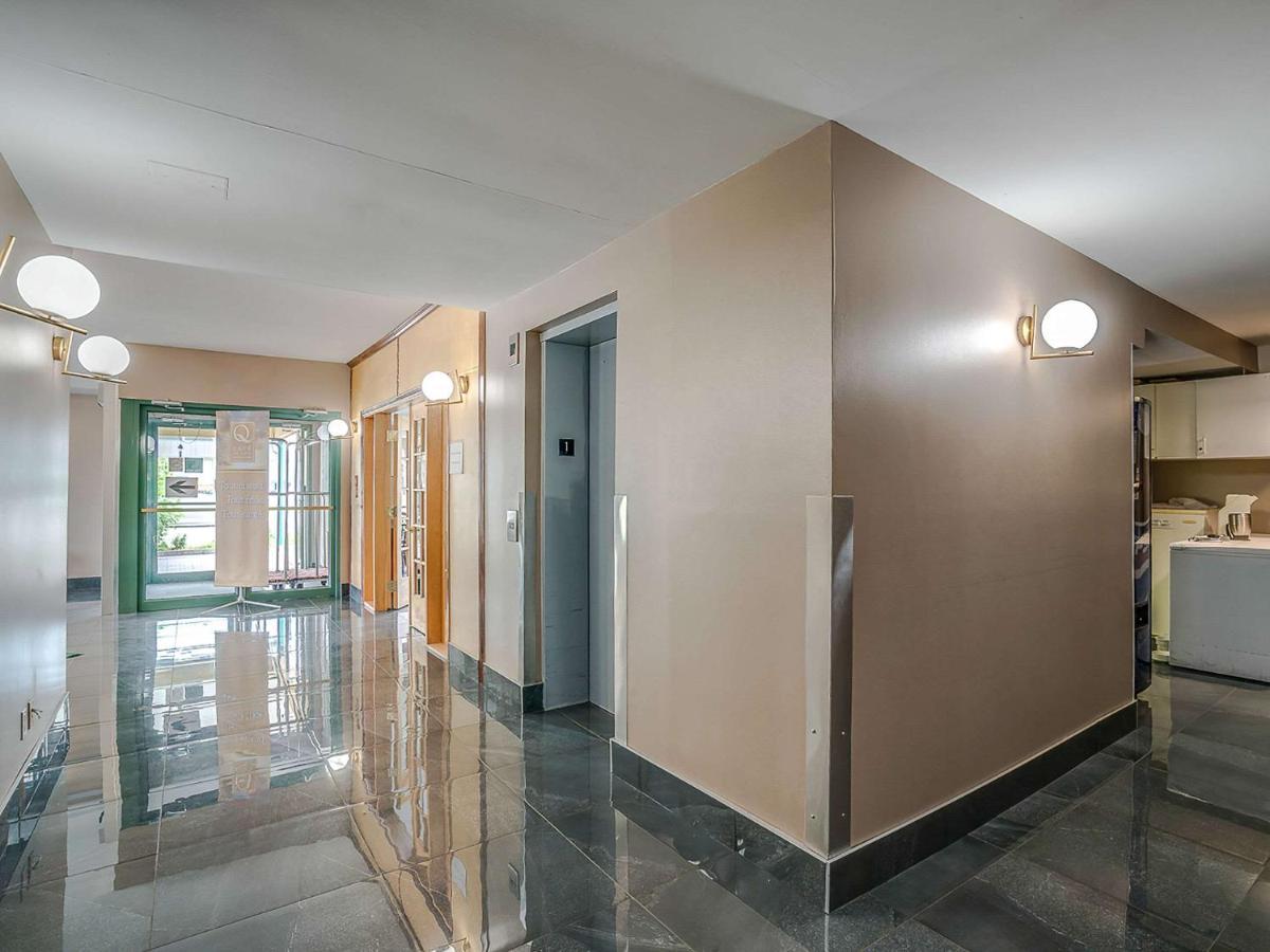 Quality Suites Sainte-Anne-de-Beaupré Eksteriør bilde